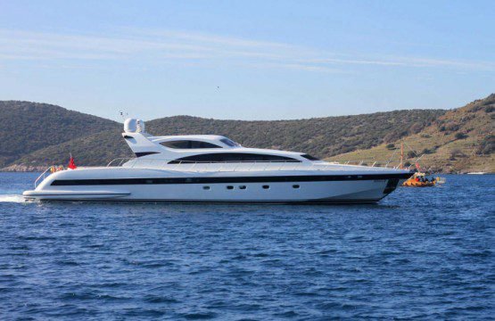 Mina II Motor Yacht 750x500 1