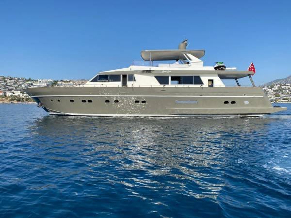 Bona Dea Motor Yacht