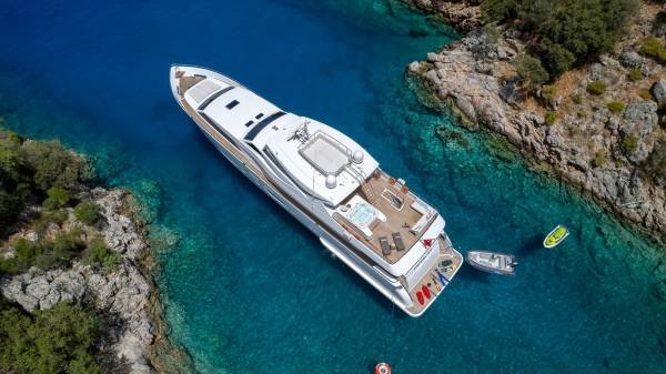 Panfeliss Motor Yacht for Charter - Görsel 2