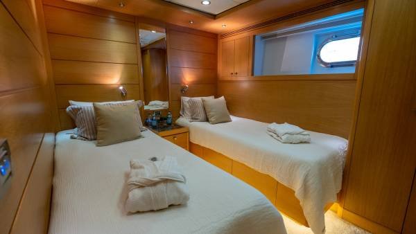 Panfeliss Motor Yacht for Charter - Görsel 14