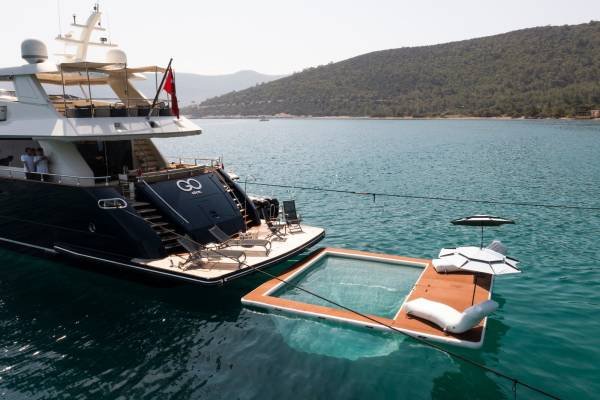 Luxury Yacht - Görsel 4