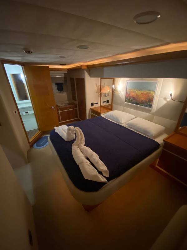 Motor Yacht Breeze S 21 Metre 4 Kabinli Lüks Motor Yat - Görsel 10
